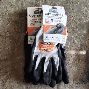 Black and Gray Cut Resistant Gloves